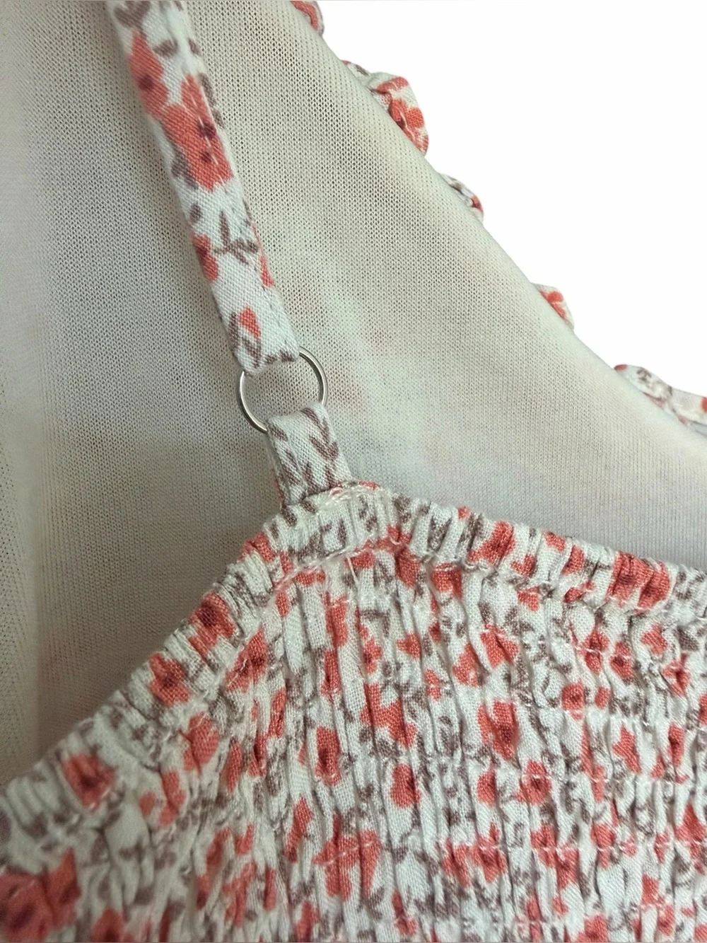 Womens size medium ditzy floral cami dress with large pockets adjustable straps